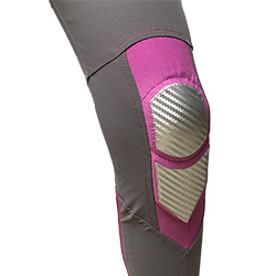 Knees protection: padding + gum membrane